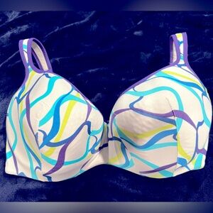 Cacique intimates multi colored bra. Size 38G